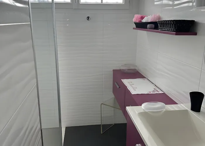 Bed & Breakfast - La Maree Hotes